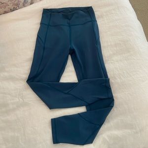 LULULEMON LEGGINGS!